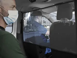 Ford: Corona-Schutz im Fahrerhaus