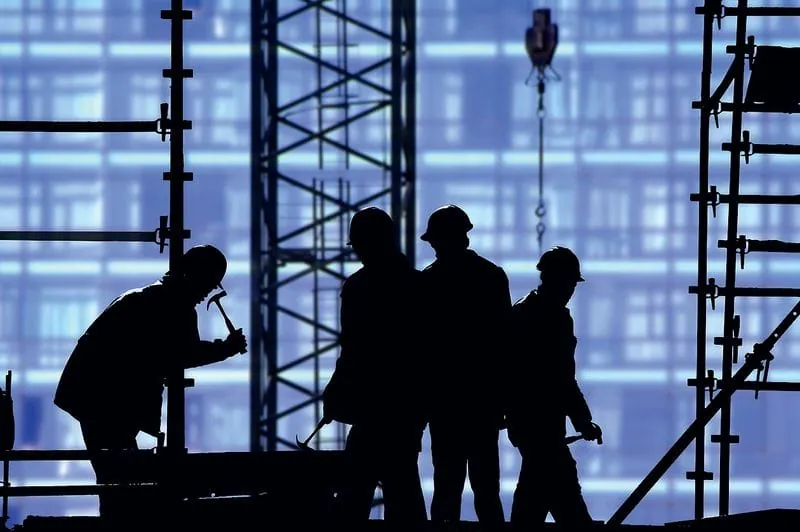 Sanktionen: Welche Strafen bei Schwarzarbeit drohen