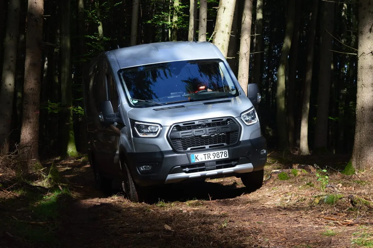 Ford Transit: Der nützliche Spurensucher