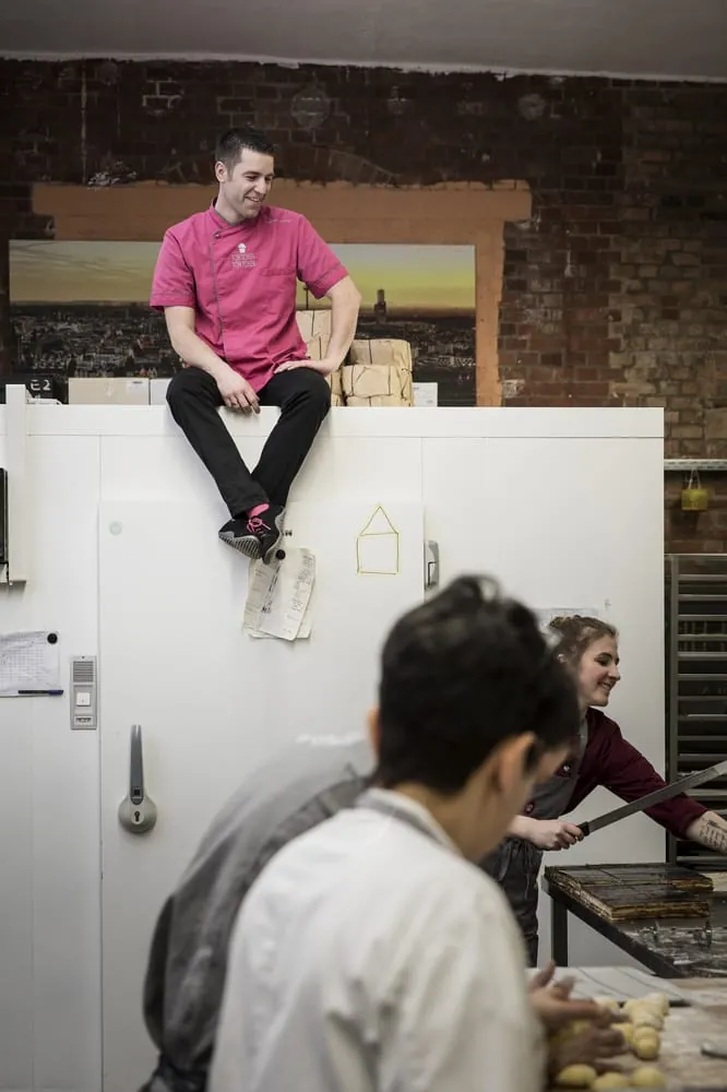 15.000 Euro für Törtchen, Türme und Engel