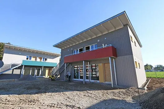 Zimmerer: Holzhäuser für Flüchtlinge