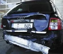 Kfz-Versicherung: Bei vier Sch&auml;den in zw&ouml;lf Monaten wird die Versicherung hellh&ouml;rig.