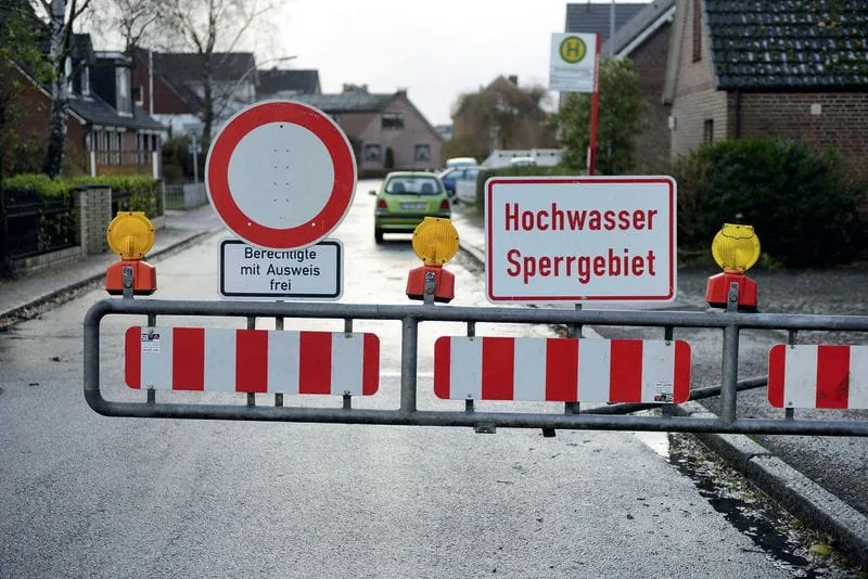 Wer zahlt bei Sturmschäden