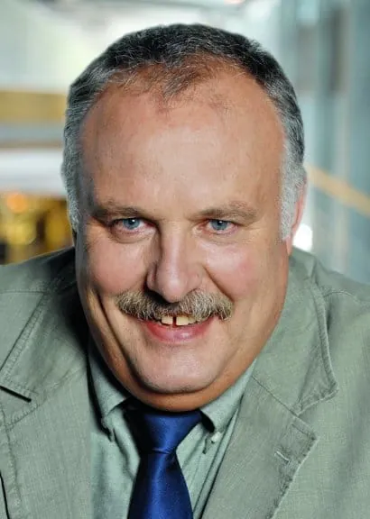 Mitbuchen und Geld sparen