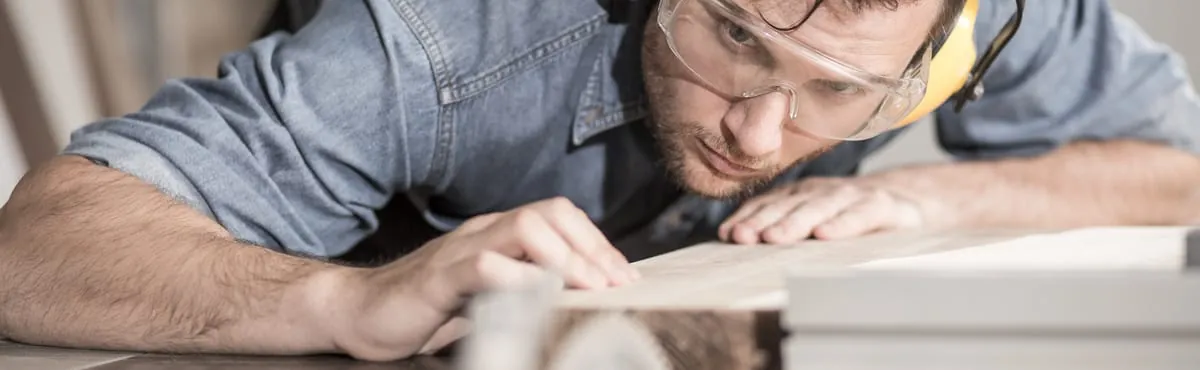 Augenschutz: So finden Sie die geeignete Schutzbrille