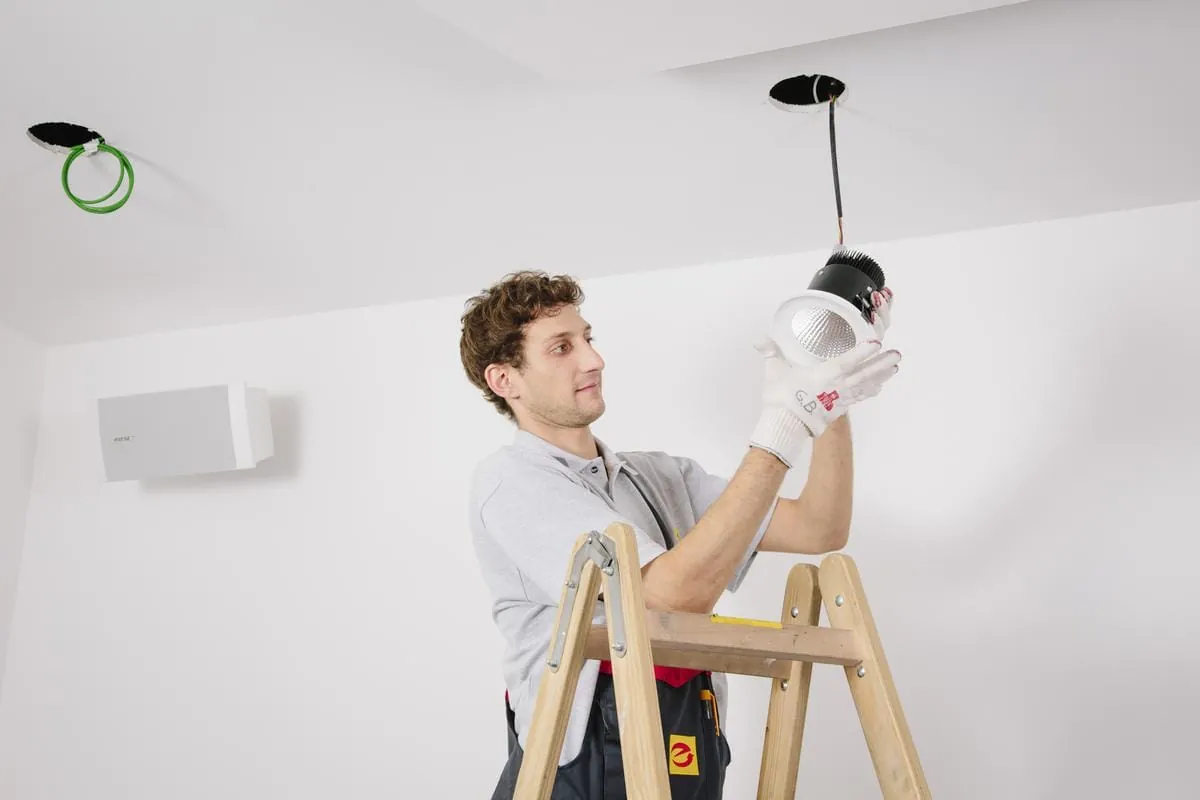 Modernes Lichtmanagement spart bis zu 80 Prozent Energiekosten