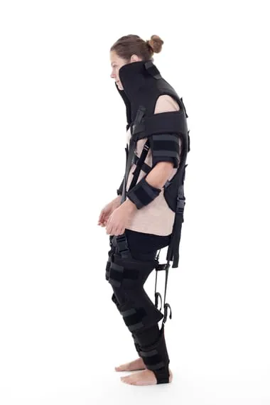 Alterssimulationsanzug von David Müller