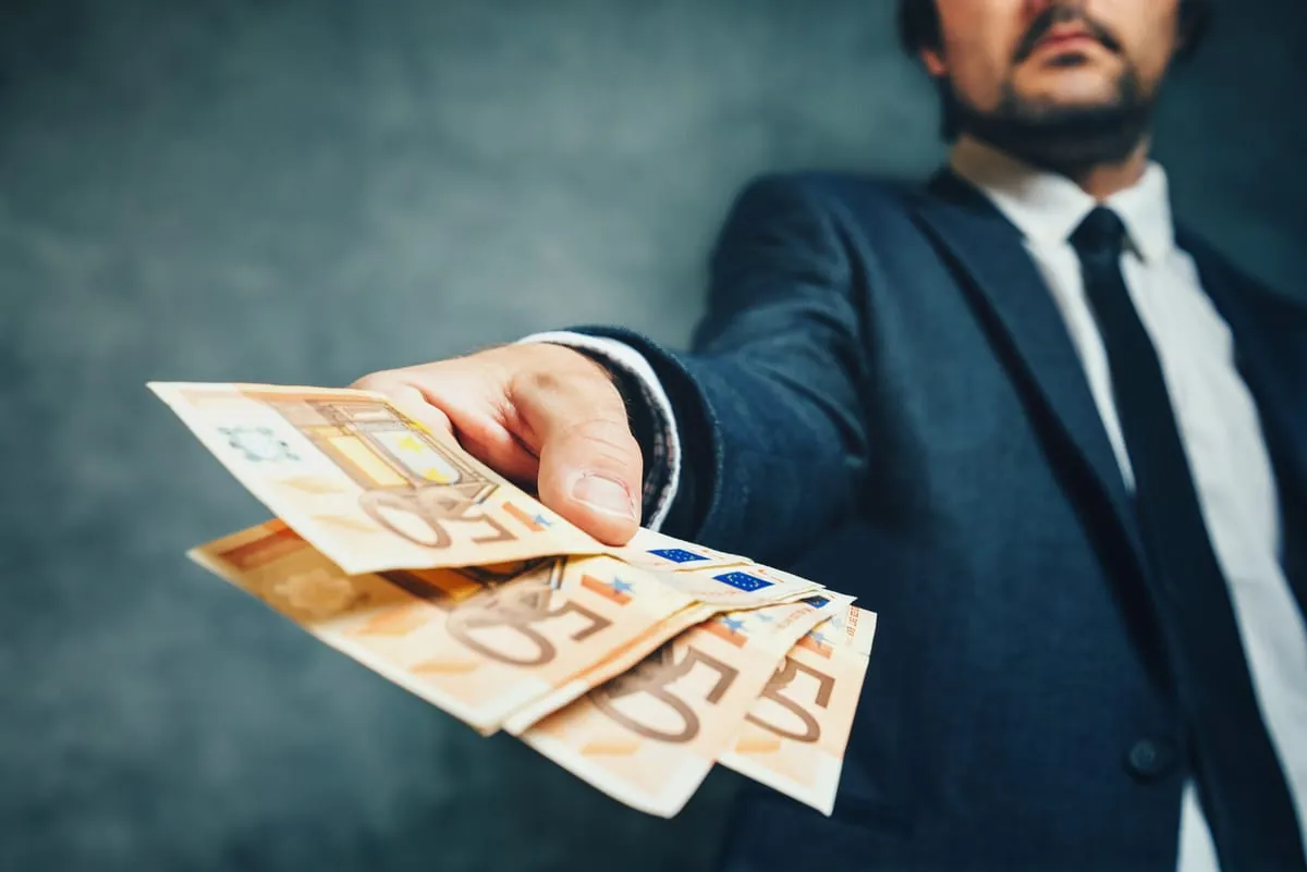 Fiskus gibt strenge Regeln bei Familiendarlehen vor