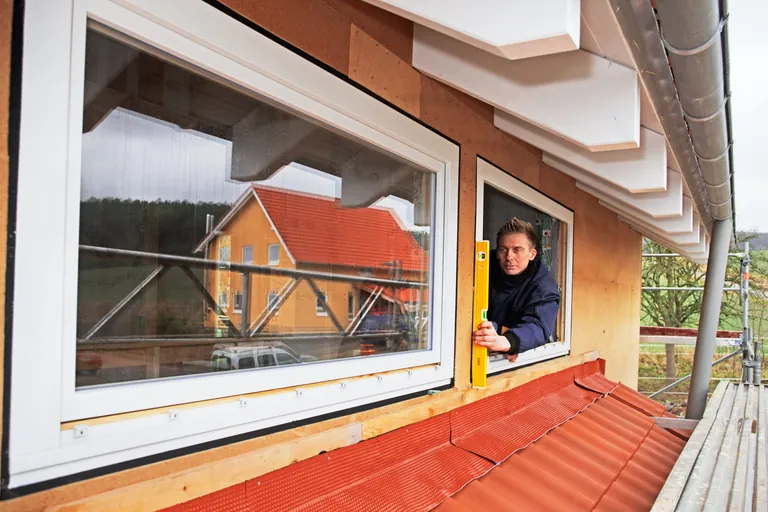 Leichtes Wachstum f&uuml;r Fenster- und Fassadenbau