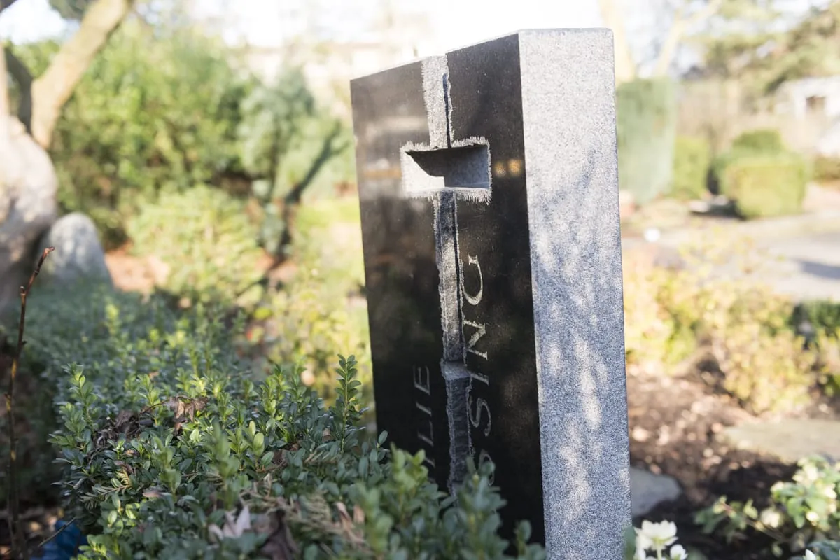 Upcycling: Timothy C. Vincent, Steinbildhauer