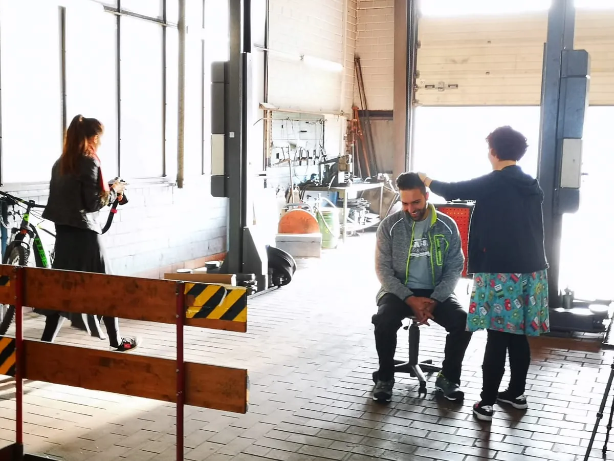 Geflüchtete mit neuer Perspektive: Shooting in Schwalmstadt