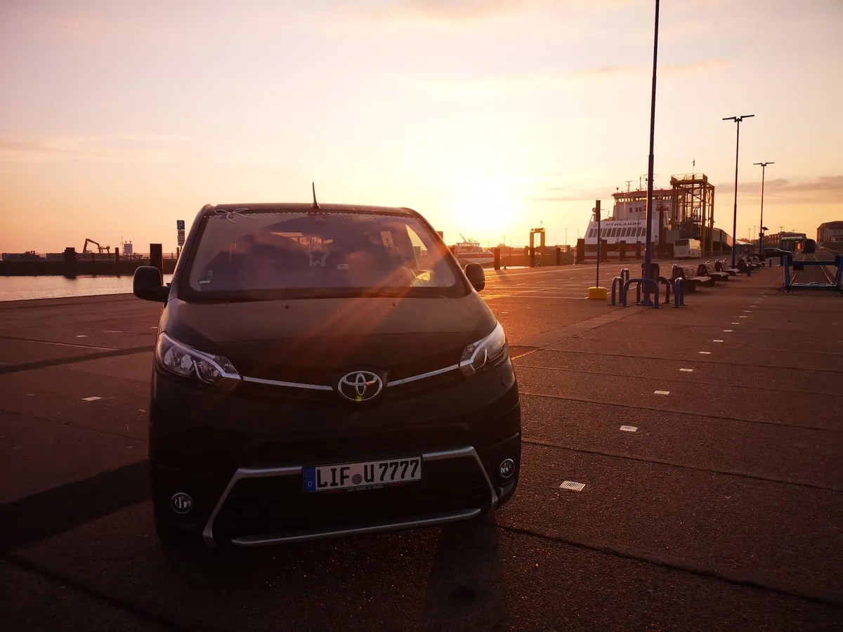 Geflüchtete mit neuer Perspektive: Abschied in Struckum