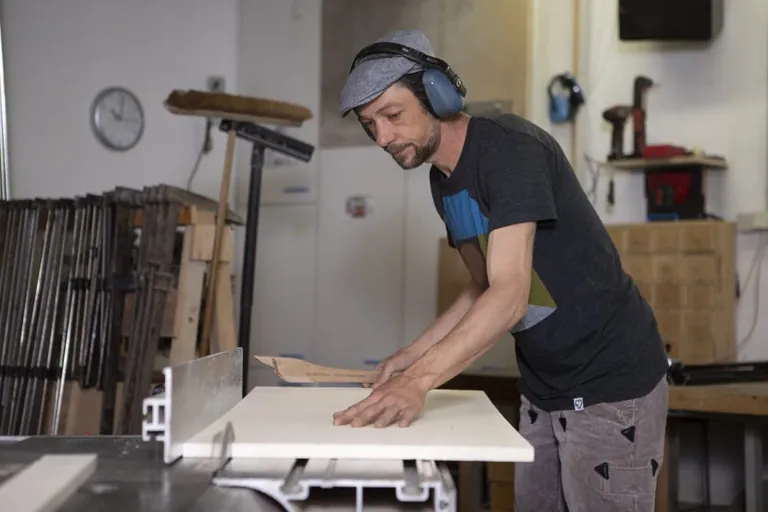 Georg Tritschler, Schreinermeister und Handwerksdesigner aus Kirchzarten im Schwarzwald.