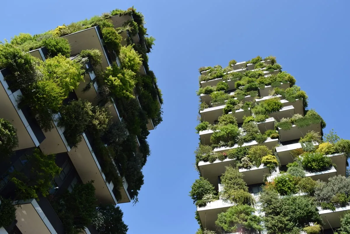 Innovative Bauweise: Grüne Architektur erobert das "Blätterwerk" der Großstädte