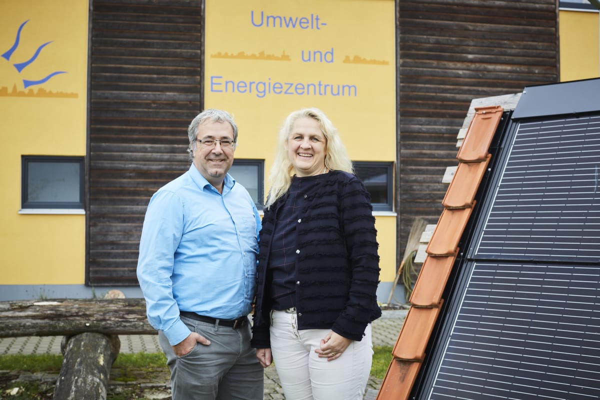 Solartechnik: Vorzeigebetrieb für energieautarke Häuser