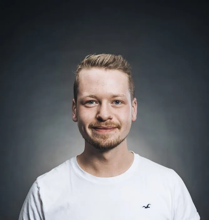 Janis Gentner WorldSkills 2019 Fliesenleger