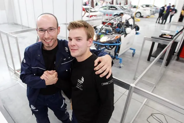 Es ist vollbracht: Alle Teilnehmer haben großes geleistet mit Unterstützung ihrer Trainer.