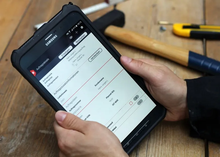 IHM PTS Group: IoT Smart Work