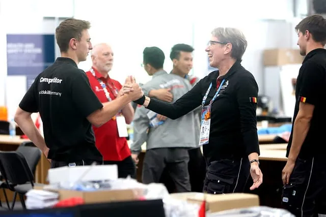 Es ist vollbracht: Alle Teilnehmer haben großes geleistet mit Unterstützung ihrer Trainer.