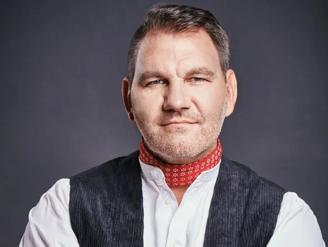 Markenpositionierung: "Dachfenster-Retter" Oliver Dundiew punktet als Experte