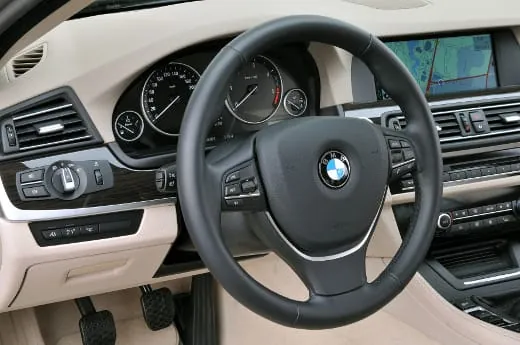 cockpit-bmw-touring