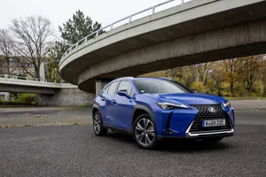 Lexus UX 300e