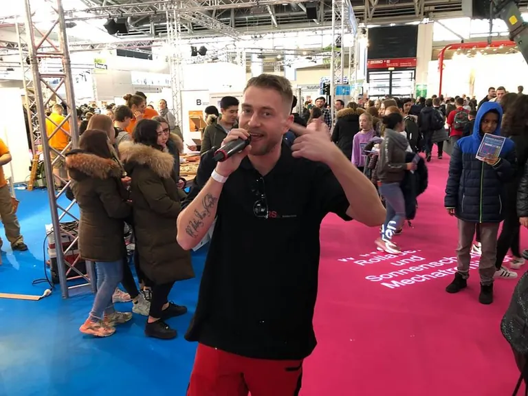 Rapper Izzwo, Bundesverband Rollladen und Sonnenschutz