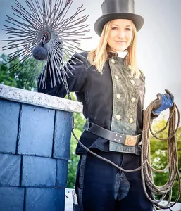 Schornsteinfegerin Vanessa Dadem 