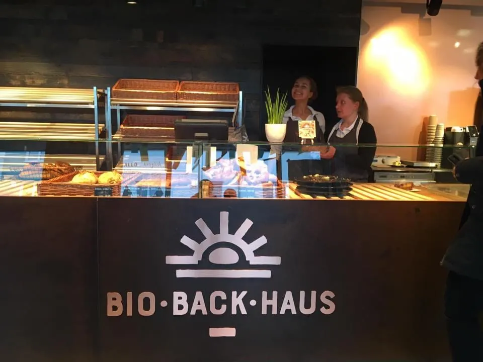 Neueröffnung: Bäckerei wie leergefegt