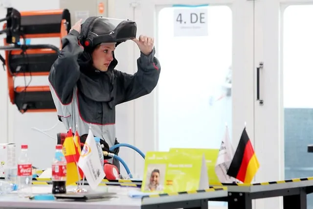 Beim Wettkampf an Skill 36, Fahrzeuglackierer, hat Johanna Kaiser den 16. Platz belegt.