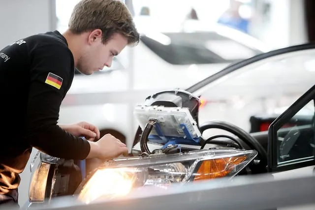 Beim Wettkampf an Skill 33, Kfz-Mechatronik, hat Simon Kazimirowicz den 19. Platz belegt.