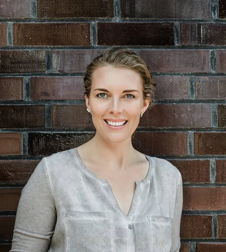 Maren Ulbrich ber&auml;t mit ihrem Unternehmen &bdquo;Handwerksmensch&ldquo; im Bereich Prozess- und Personalentwicklung. 