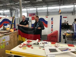 Und auch bei Janis Gentner und den anderen Fliesenlegern ist der Wettkampf beendet. 