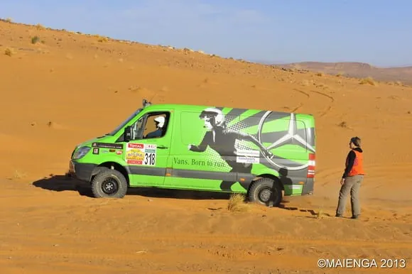 Handwerkerinnen bei der Rallye Aicha des Gazelles