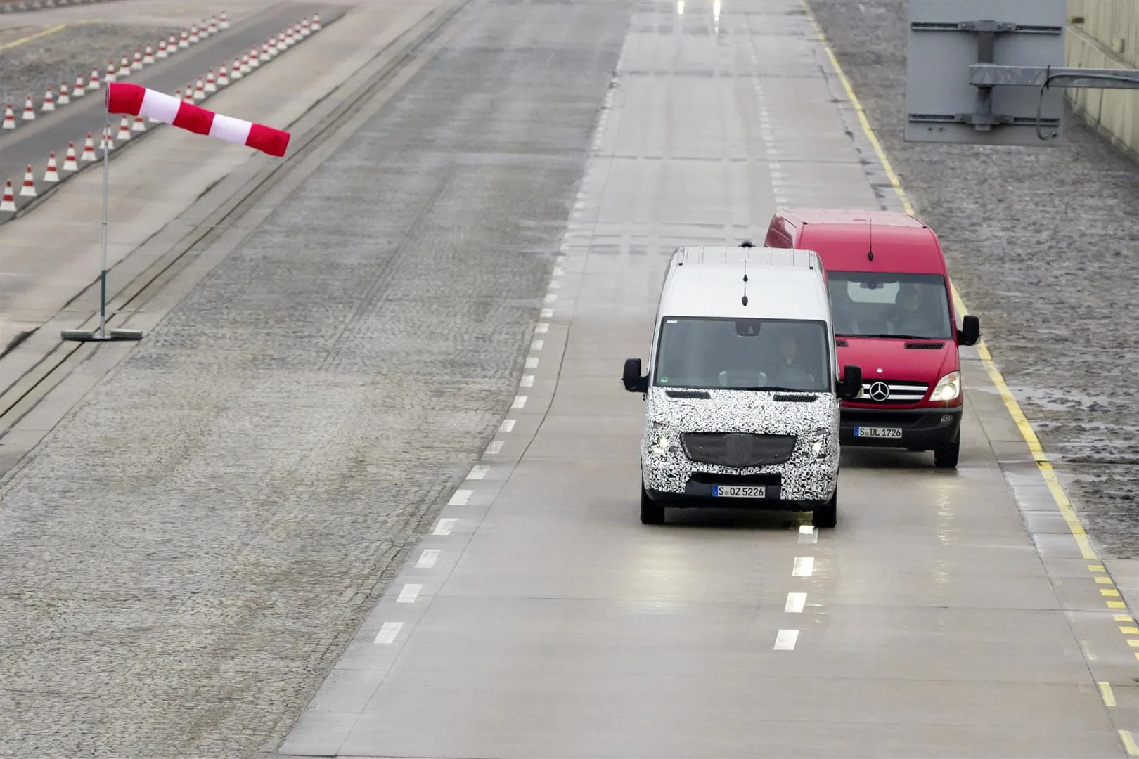 Mercedes Sprinter - Seitenwindassistent