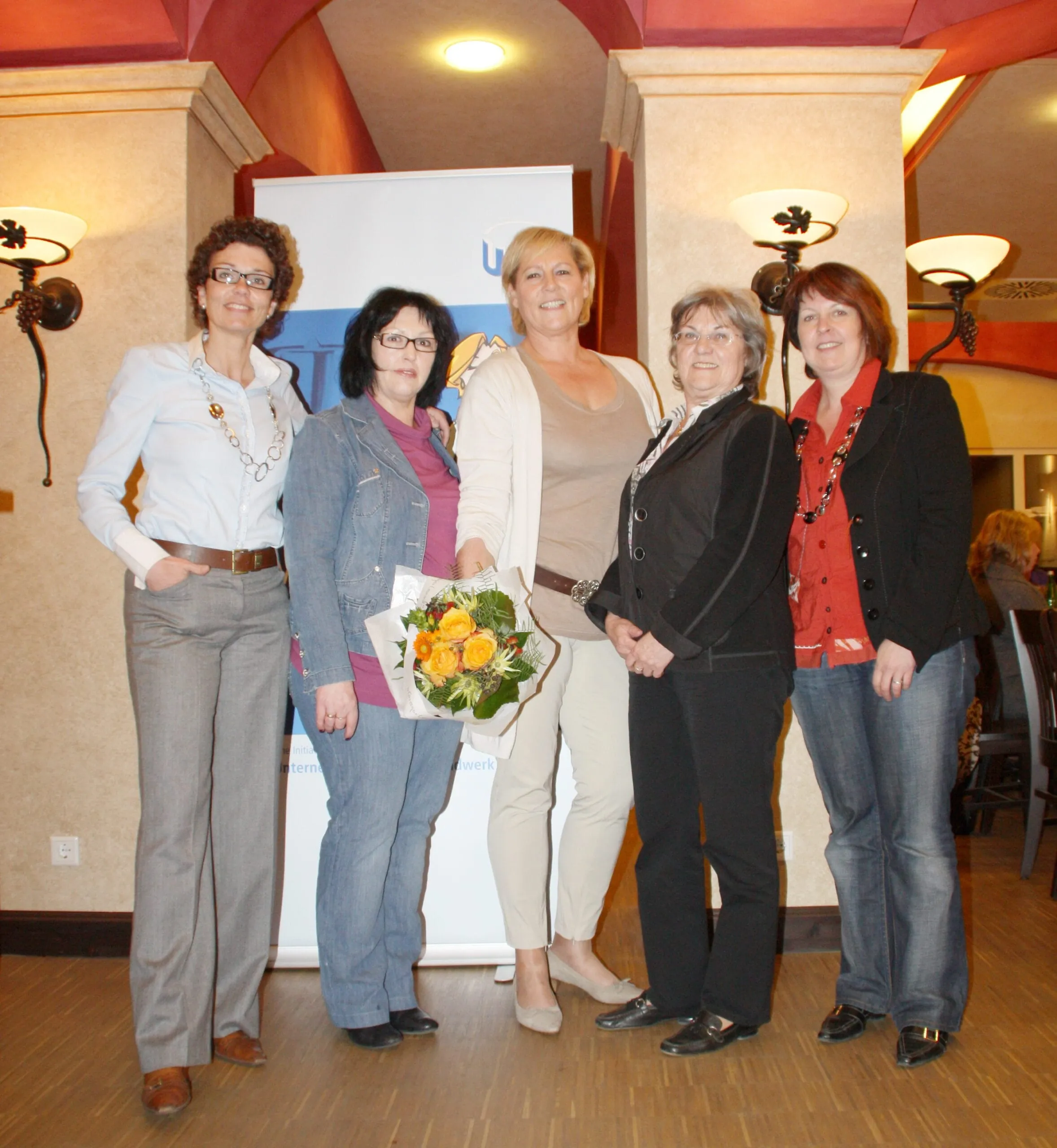 Bad Neuenahr: Vorstandswahlen der Unternehmerfrauen und Schatzsuche bei Brogsitter