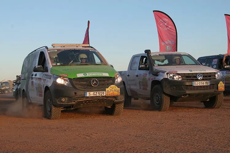 Start Rallye Aicha des Gazelles