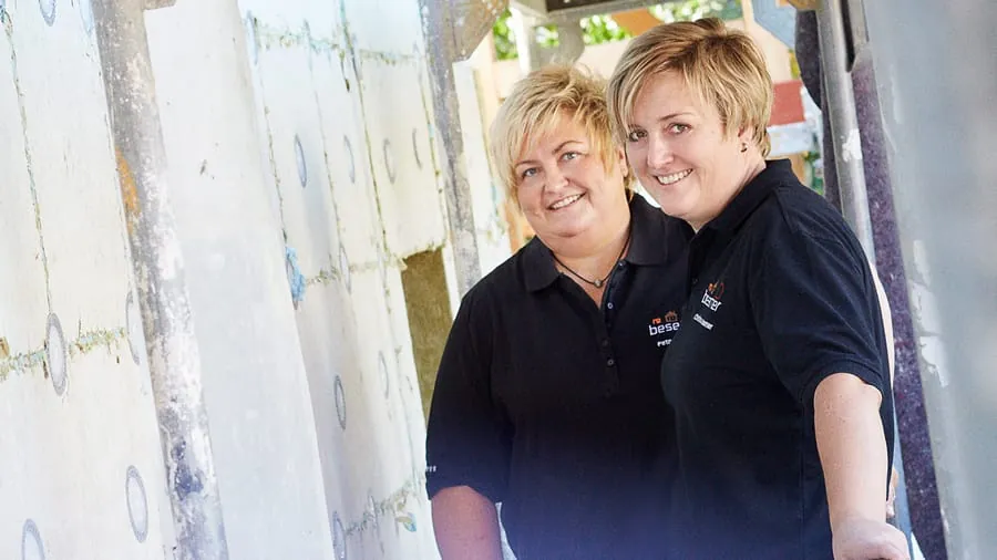 Preisträgerin UFH 2015: Petra Hauser-Besemer und Christina Besemer