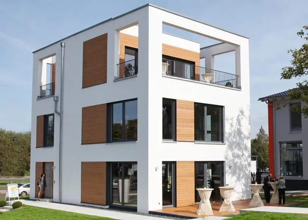 Elementiertes Bauen liegt im Trend: Ein Musterhaus der Deutschen Modulhausfabrik in Berlin 