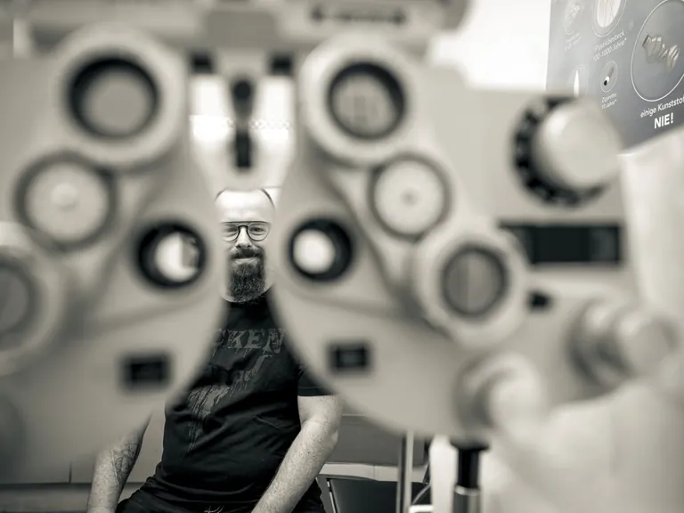 J&uuml;rgen &bdquo;Jimmy&ldquo; Imholt, Optikermeister im Ostseeheilbad Scharbeutz