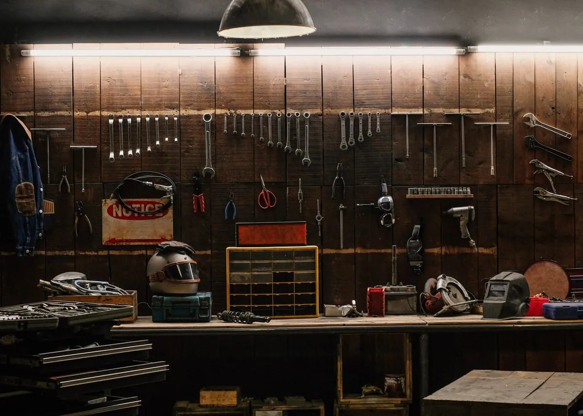 Werkstatt, Reparatur, Vintage