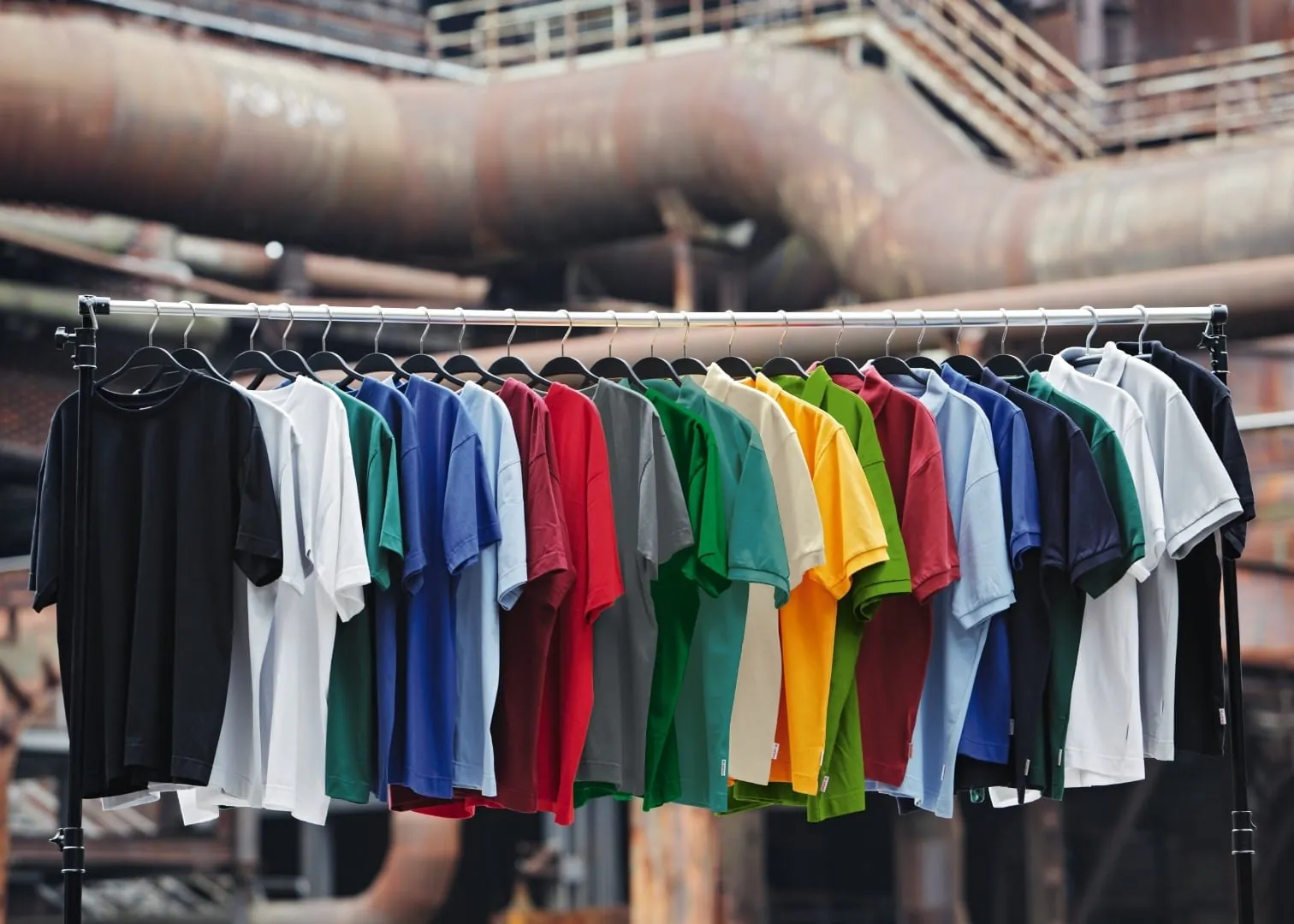 Berufskleidung: Die Sommertrends 2022 – alles made in Europe!