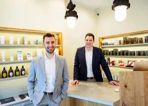 Christoph Wendt, Kosmetiker und &shy;Inhaber&nbsp;der G&W &shy;Skincare GmbH mit der &shy;Marke &nbsp;&bdquo;Pracht&shy;burschen&ldquo;