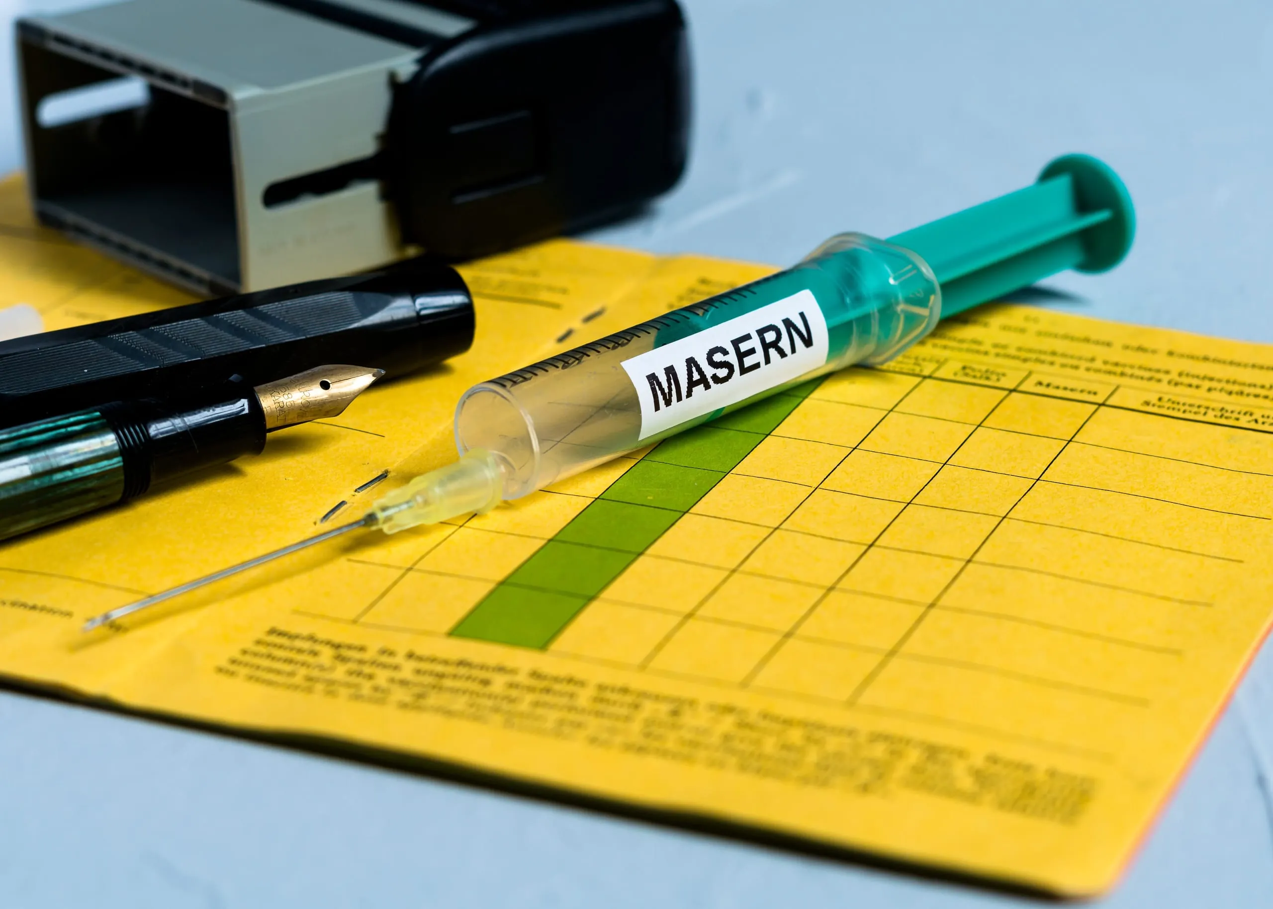 Masernschutzgesetz: Behörden stressen Handwerker mit Impfnachweispflichten – so müssen Chefs jetzt handeln