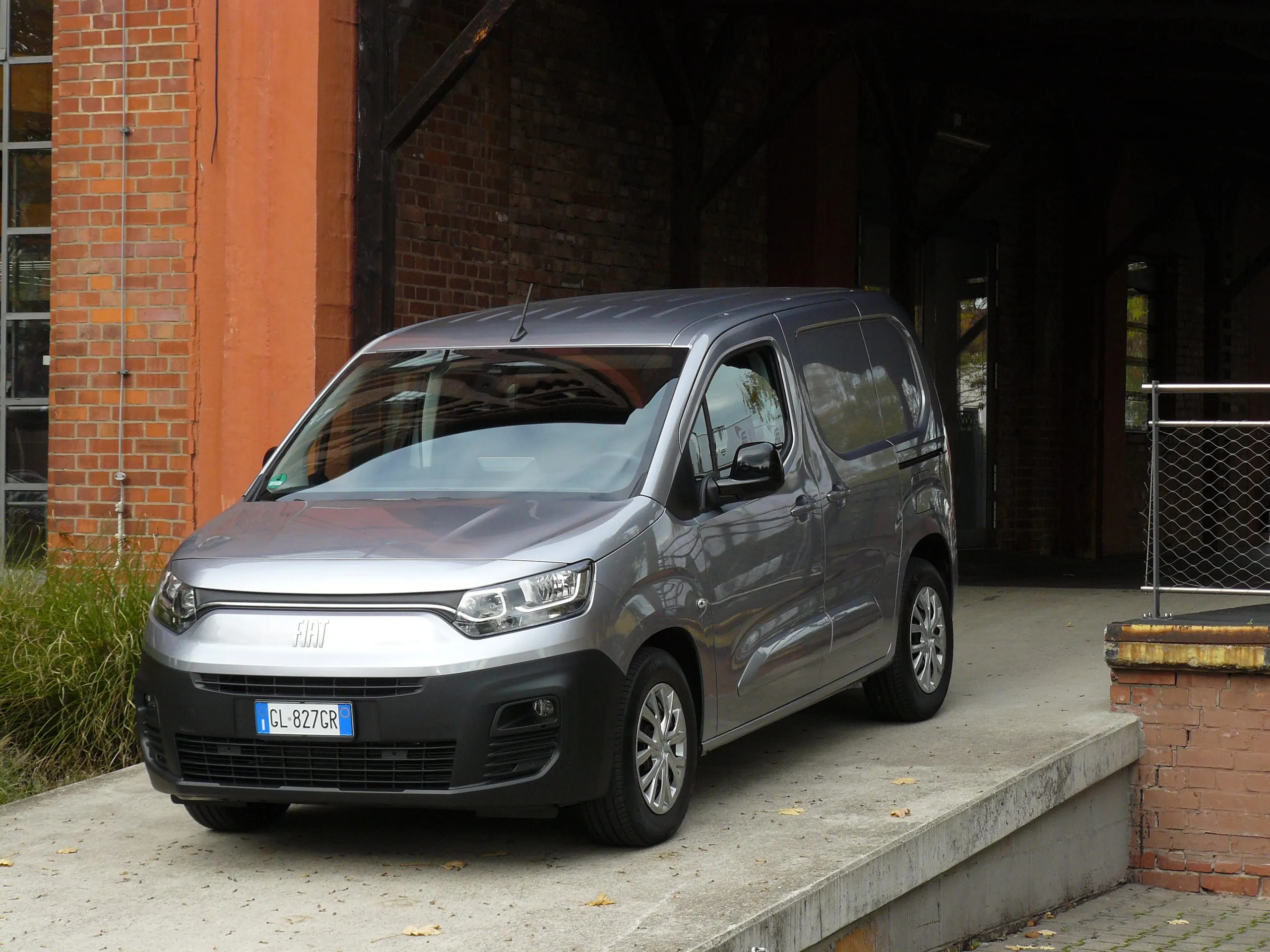 Fiat Doblò: Neuauflage des Stadtlieferwagens macht das Stellantis-Quartett komplett