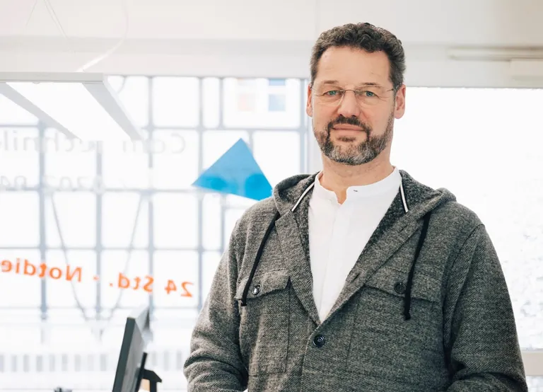 Christian Labenz, Elektrotechnikermeister und Geschäftsführer der Com Technik Labenz GmbH & Co. KG aus Wuppertal.