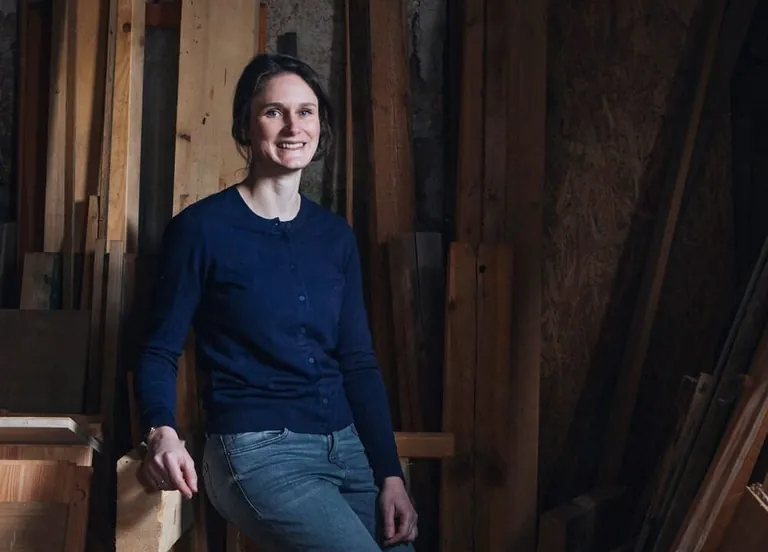 Schreinermeisterin Lucy Lörcher