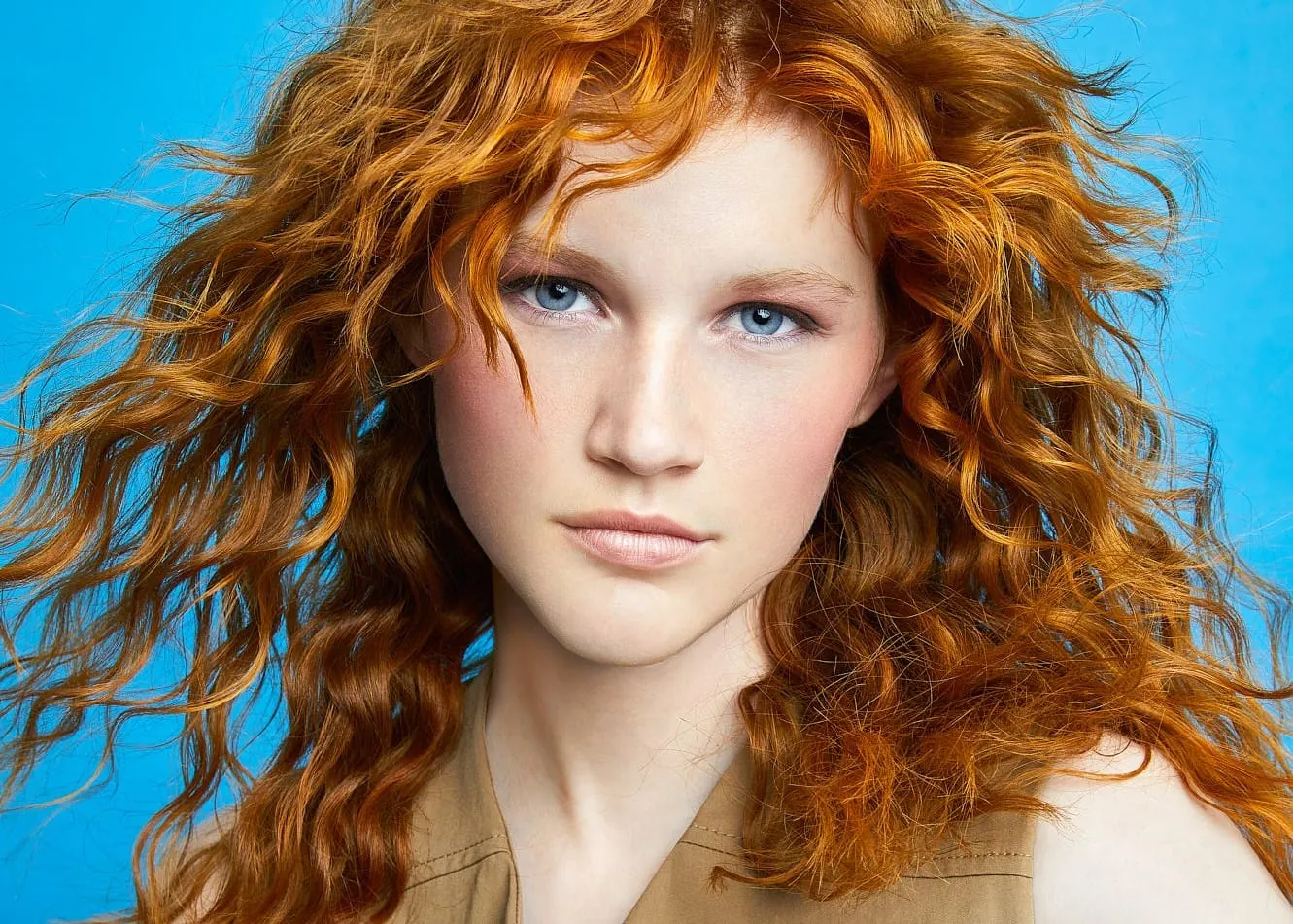 Frisurentrends im Sommer 2023: Wandelbare Looks in ständiger Bewegung