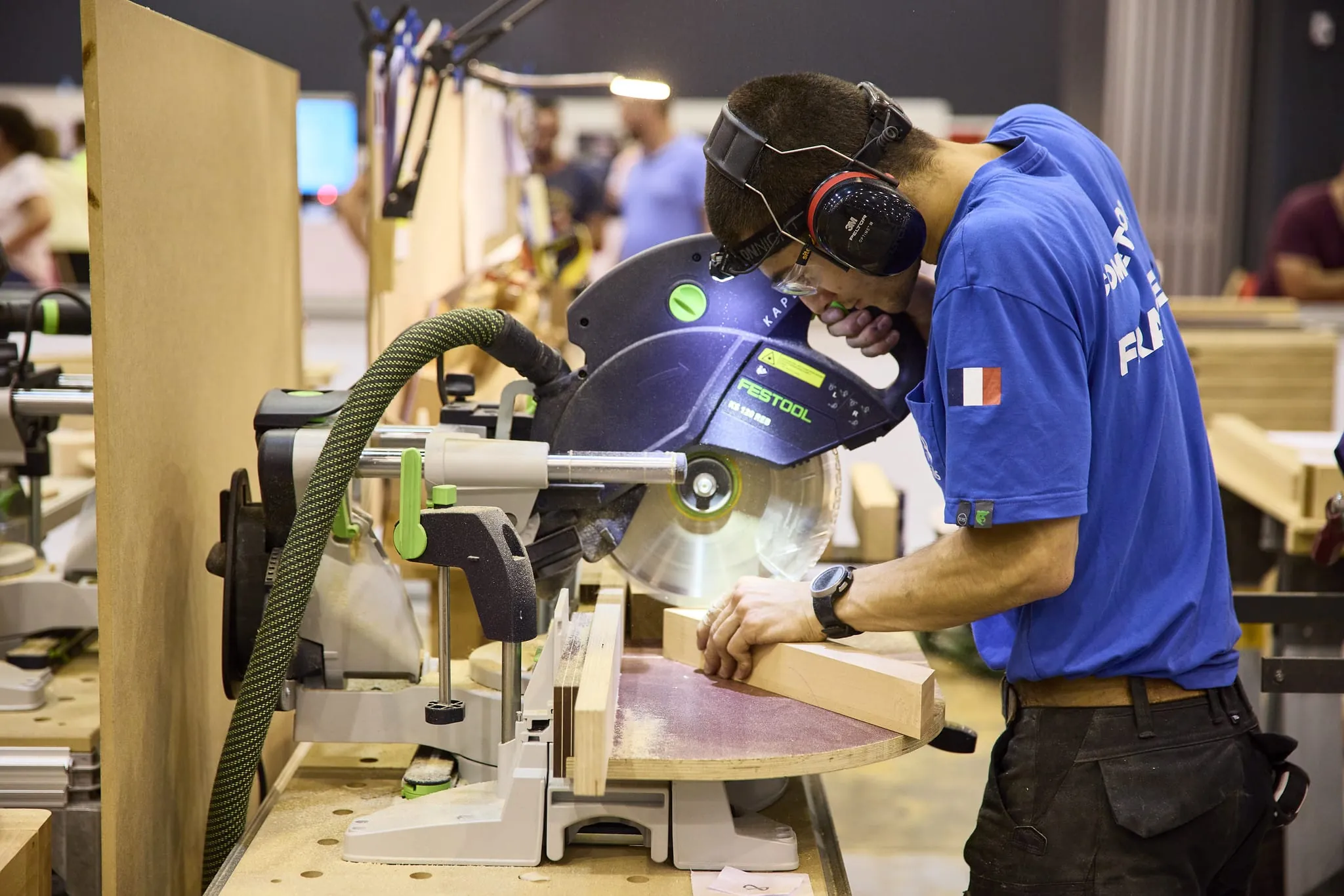 Der französische Teilnehmer im Skill "Cabinetmaking" bei den EuroSkills 2023 in Danzig.