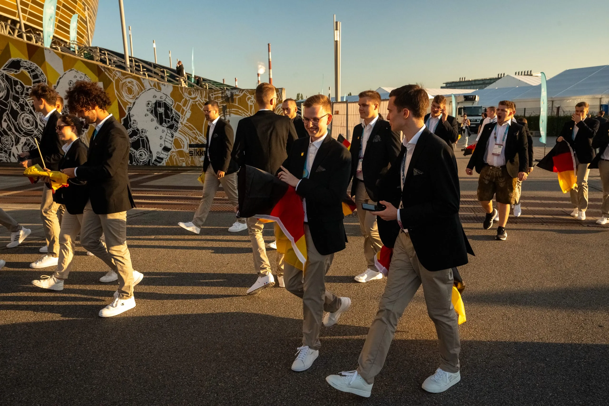Im einheitlichen Look ging es dann in die Arena in Danzig für die EuroSkills 2023.